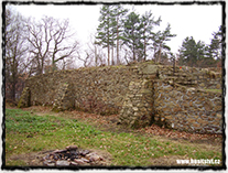 Sion - torzo fortifikačního systému hradu