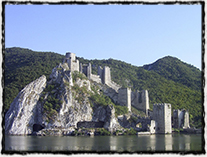Pevnost Golubac na Dunaji, kde utrpěl Zikmund v roce 1428 krutou porážku od Turků.
